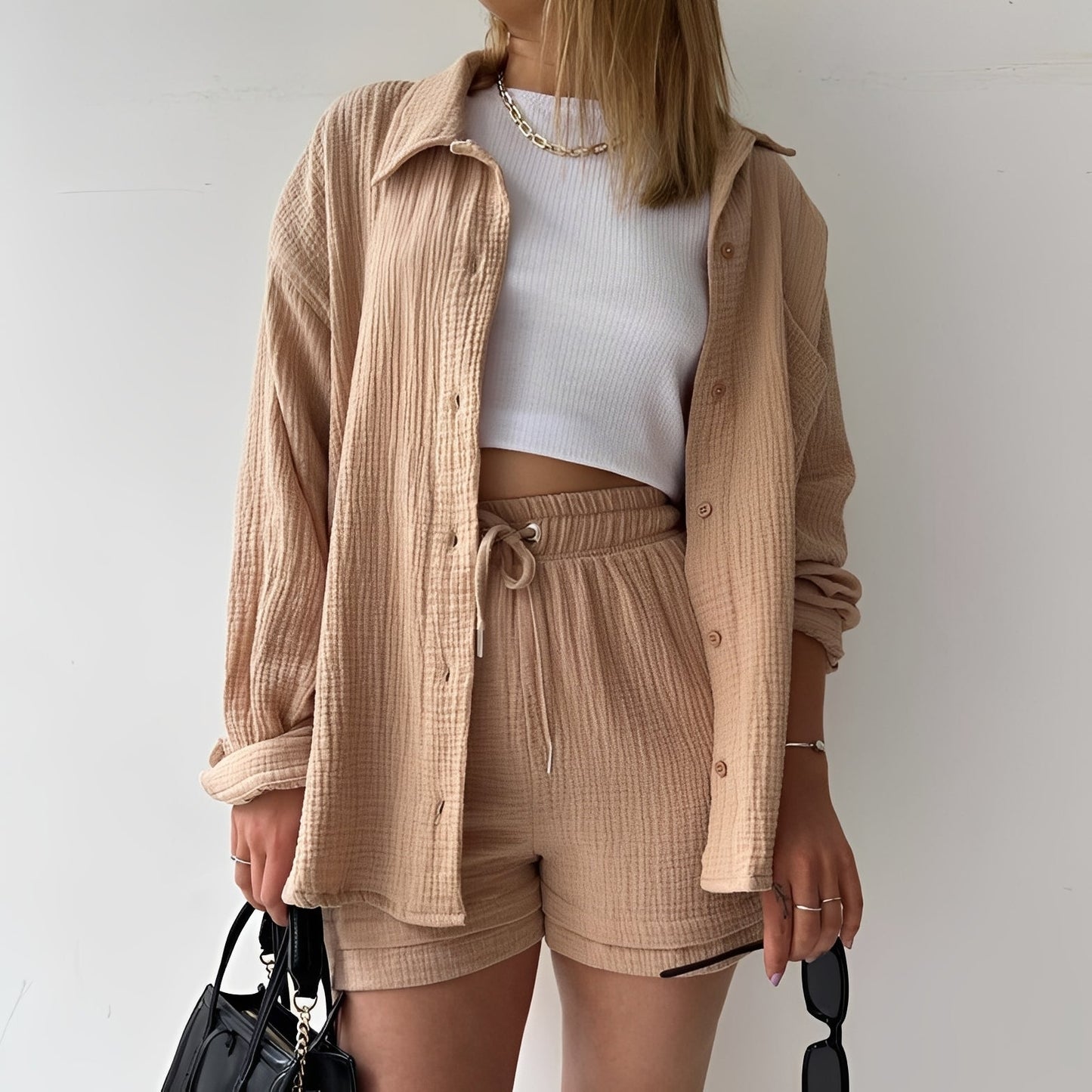 Julia - Entspanntes Set mit Reverskragen und hoher Taille für Damen