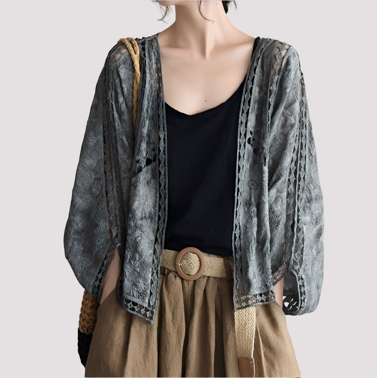 Connie - Stylische Cardigans mit Ausschnitten für Damen
