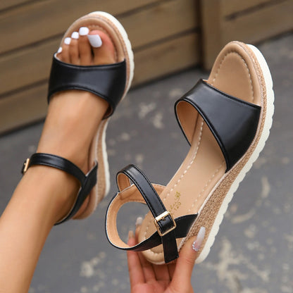 Darcie - Elegante Sandalen mit offenem Zehenbereich und Keilabsatz für Damen