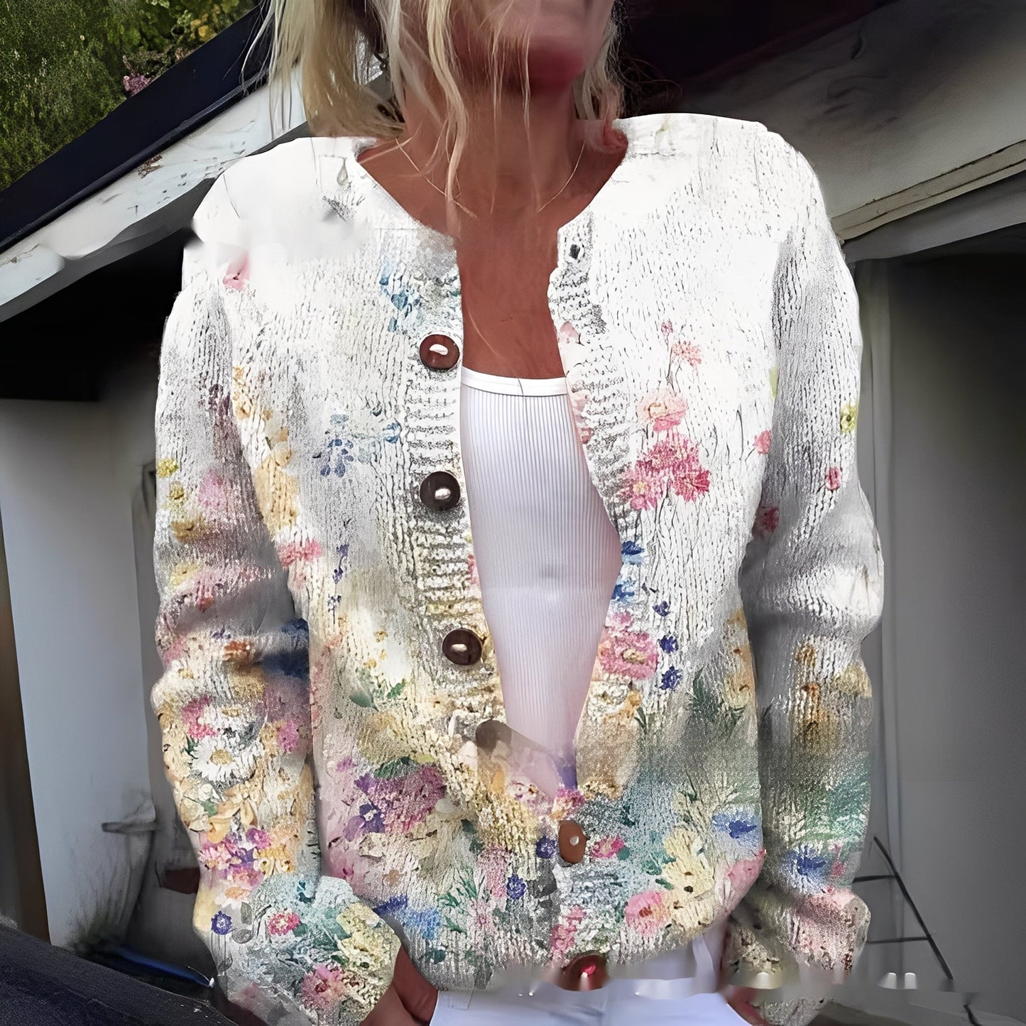 Wilda - Warmer und stilvoller Damen-Cardigan mit Blumenmuster