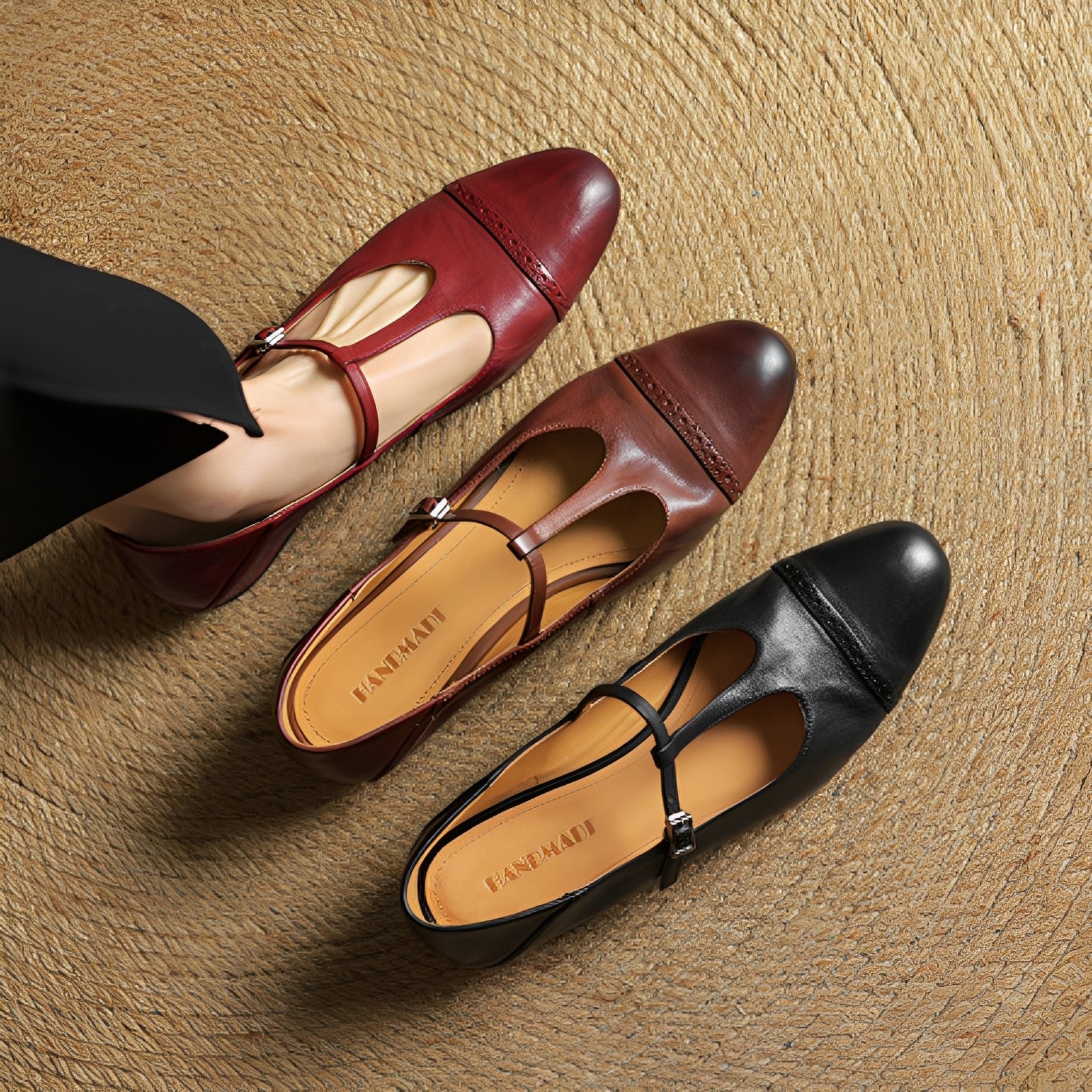 Bella - Zeitgemäße Ballerinas mit T-Schnalle