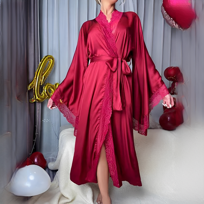 Joannah - Langer Spitzenbademantel für Damen