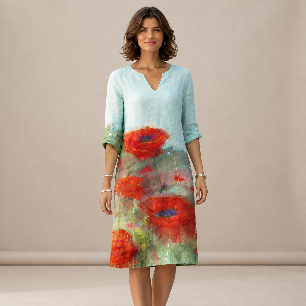 Ninna - Elegantes und weiches Kleid mit V-Ausschnitt