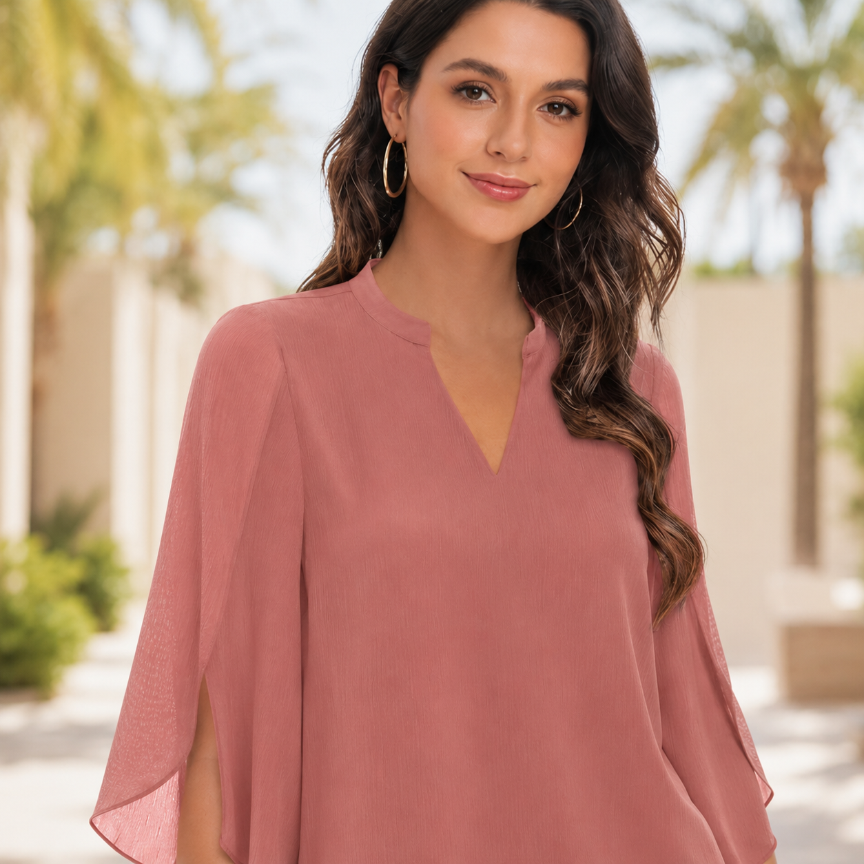Arsine - Elegante, weit geschnittene Bluse mit V-Ausschnitt