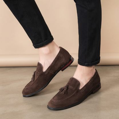 Clau - Stilvolle Quasten-Slipper