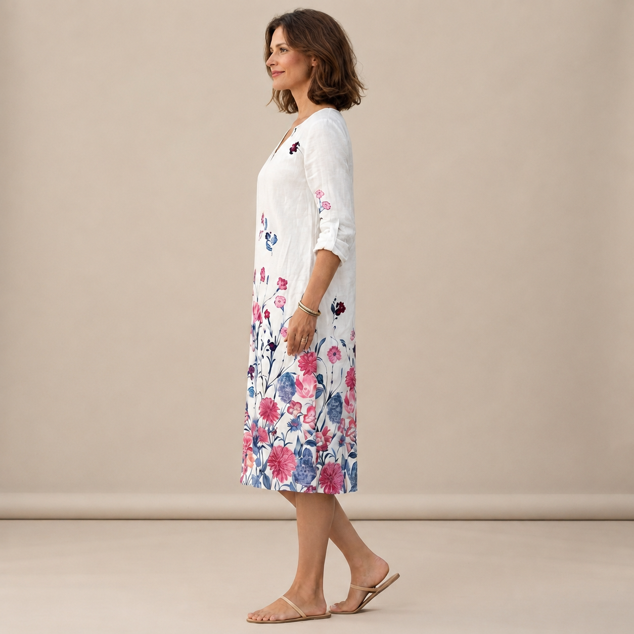 Ninna - Elegantes und weiches Kleid mit V-Ausschnitt