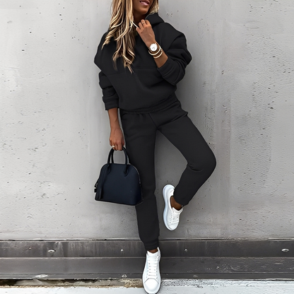 Maryvonne - Kapuzenpullover und Hose für Damen Set