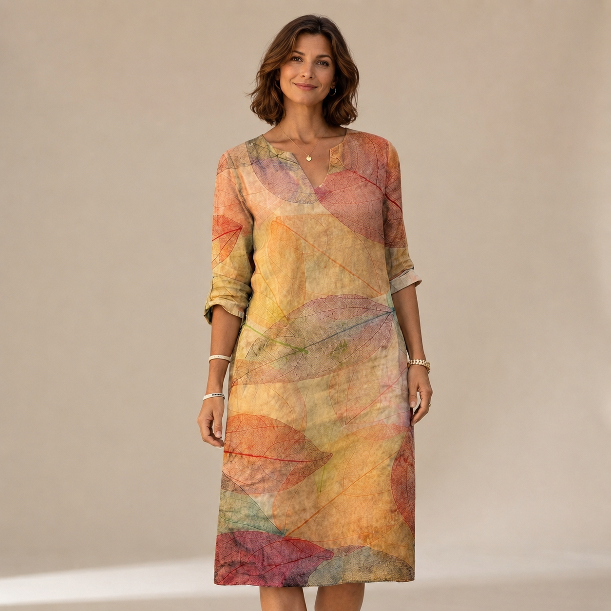 Ninna - Elegantes und weiches Kleid mit V-Ausschnitt