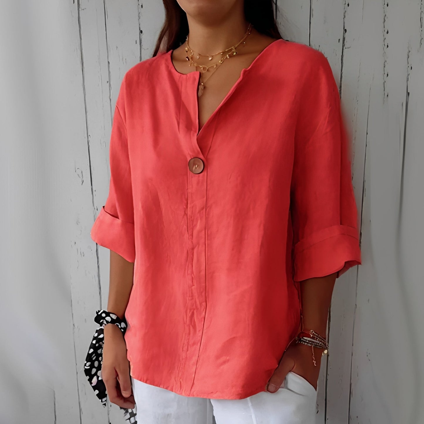 Noémie - Leichte Bluse mit V-Ausschnitt für Frauen
