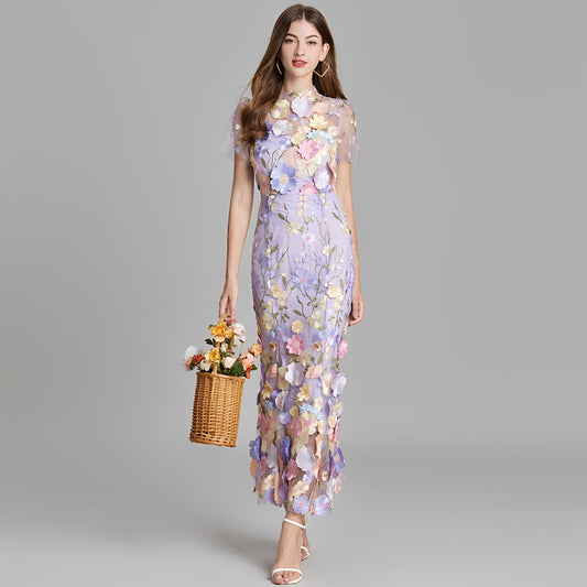 Nina - Elegantes Kleid mit Blumenstickerei für Mädchen