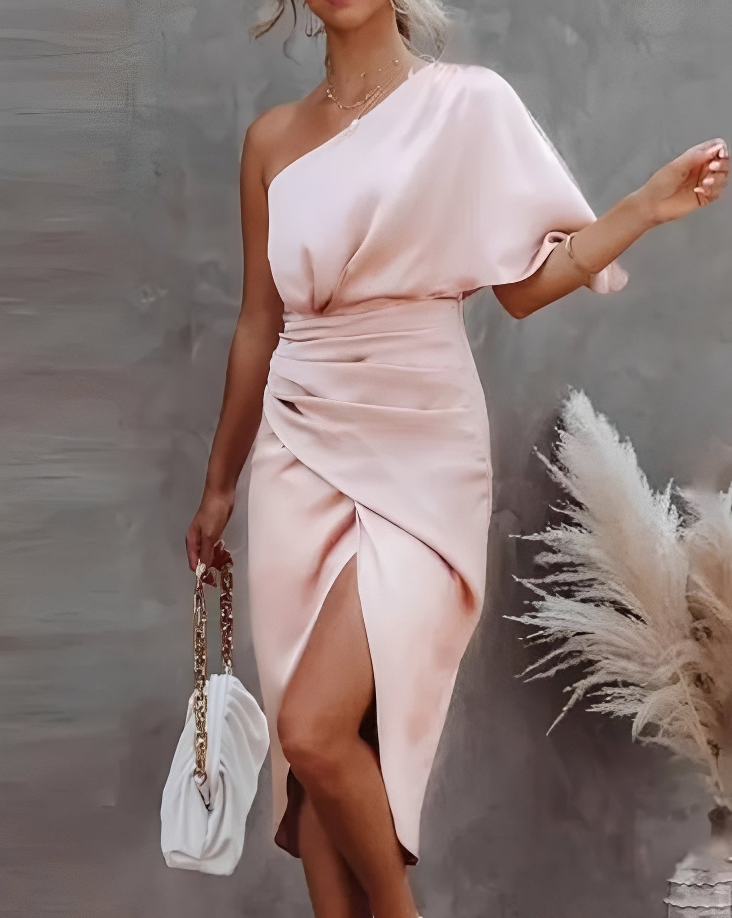 Alexia - Elegantes, asymmetrisches Cocktailkleid für Damen