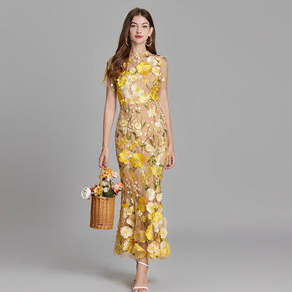 Nina - Elegantes Kleid mit Blumenstickerei für Mädchen