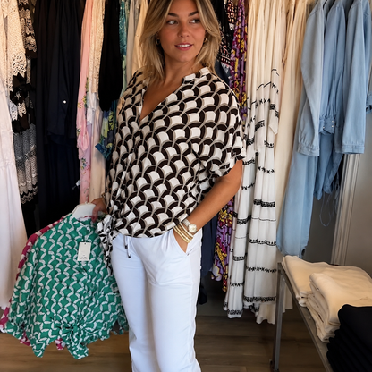 Leona - Elegantes Top mit Druck für Damen