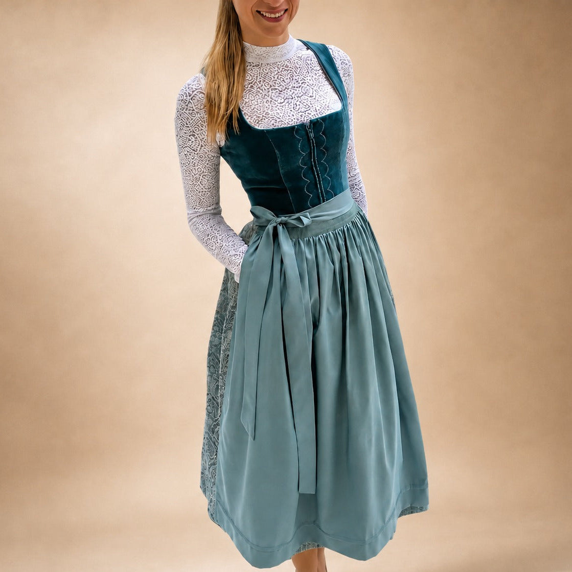 Eleni - Vintage Oktoberfest Trachtenkleid