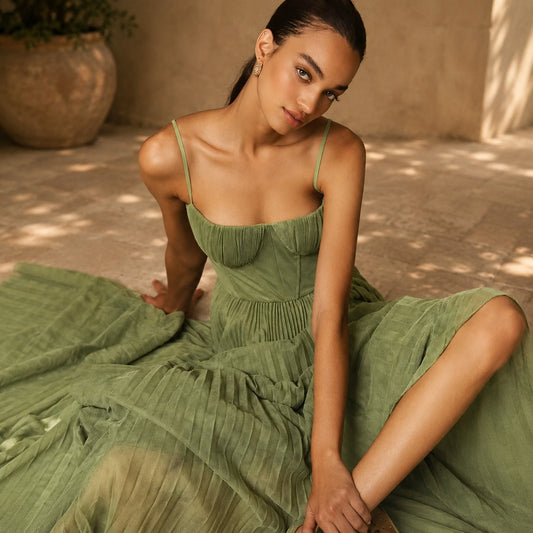 Elissa - Elegantes Midi-Kleid mit Plissee
