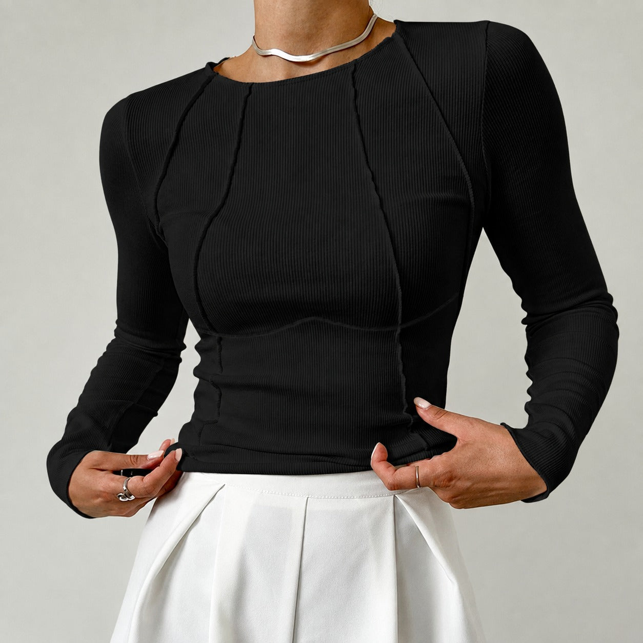 Leonie - Elegantes Langarmshirt mit Paspel-Elementen