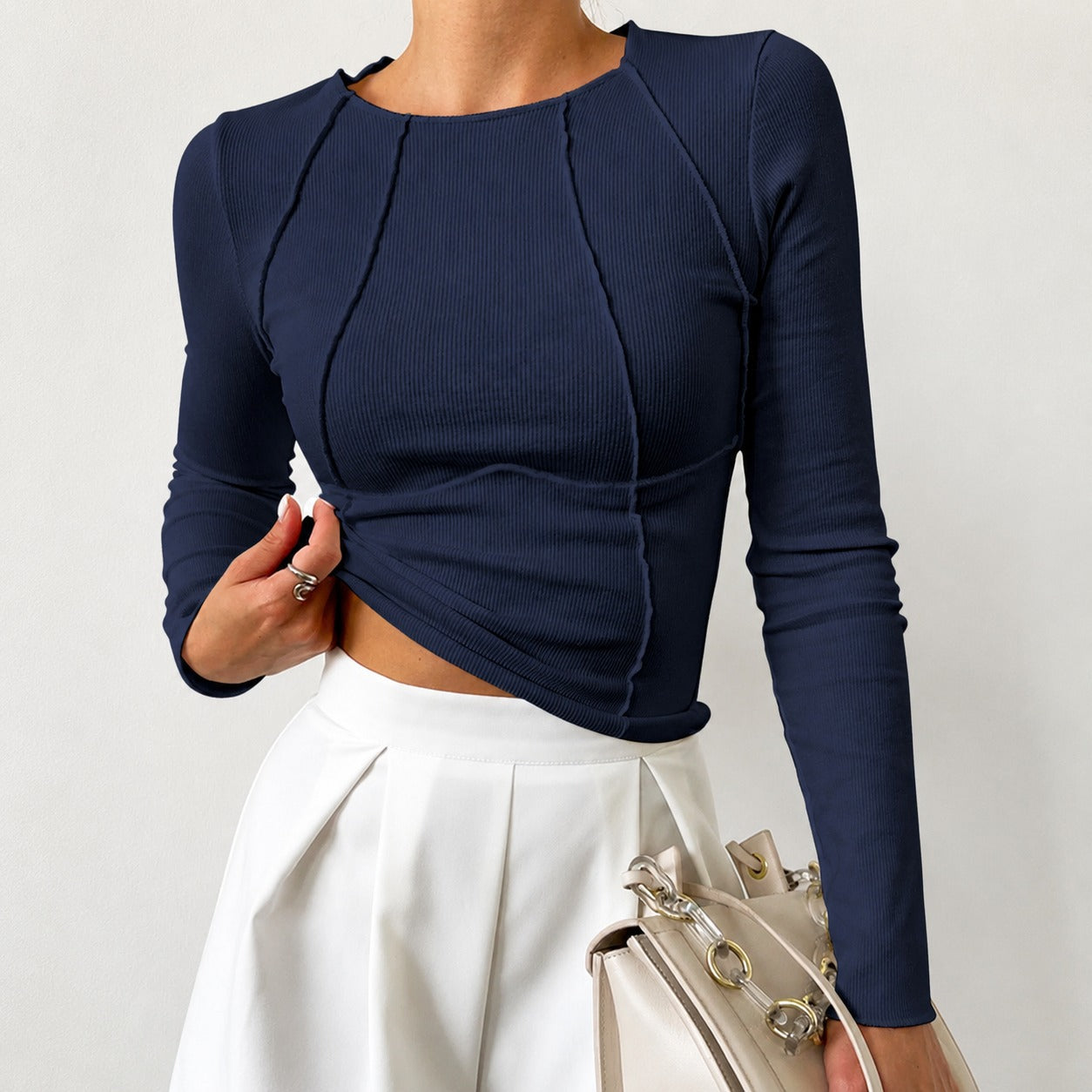Leonie - Elegantes Langarmshirt mit Paspel-Elementen