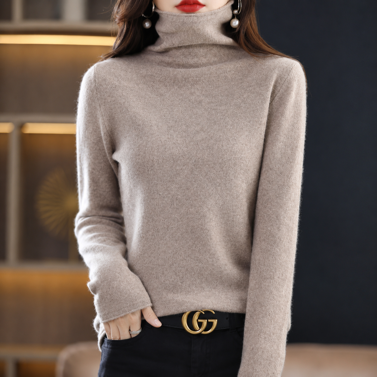 Akainu - Eleganter Rollkragenpullover