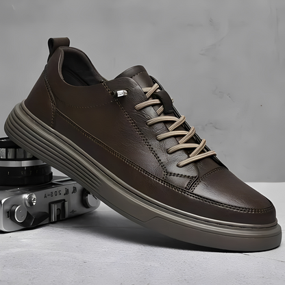 Romeo - Trendige niedrige Sneakers für Herren