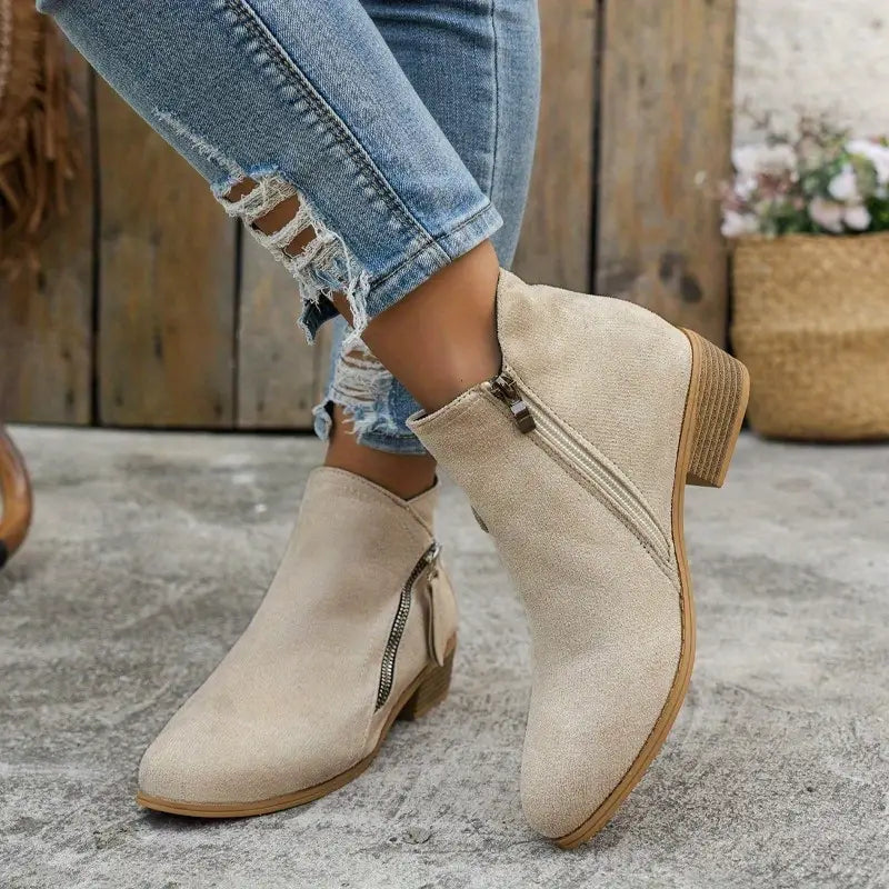Klara – Reißverschluss Stiefel