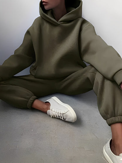 Adelia – Einfarbiges Hoodie-Set